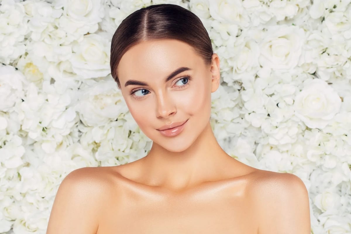 Lash and brow beauty studio
